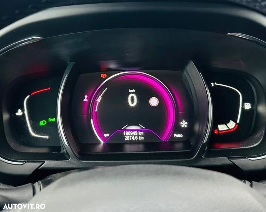 Renault Scenic ENERGY dCi 130 Start & Stop Euro 6 Bose Edition - 26