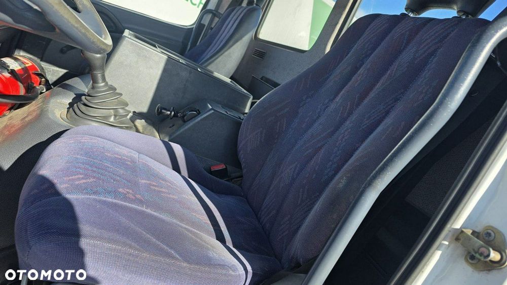 Mercedes-Benz atego - 12