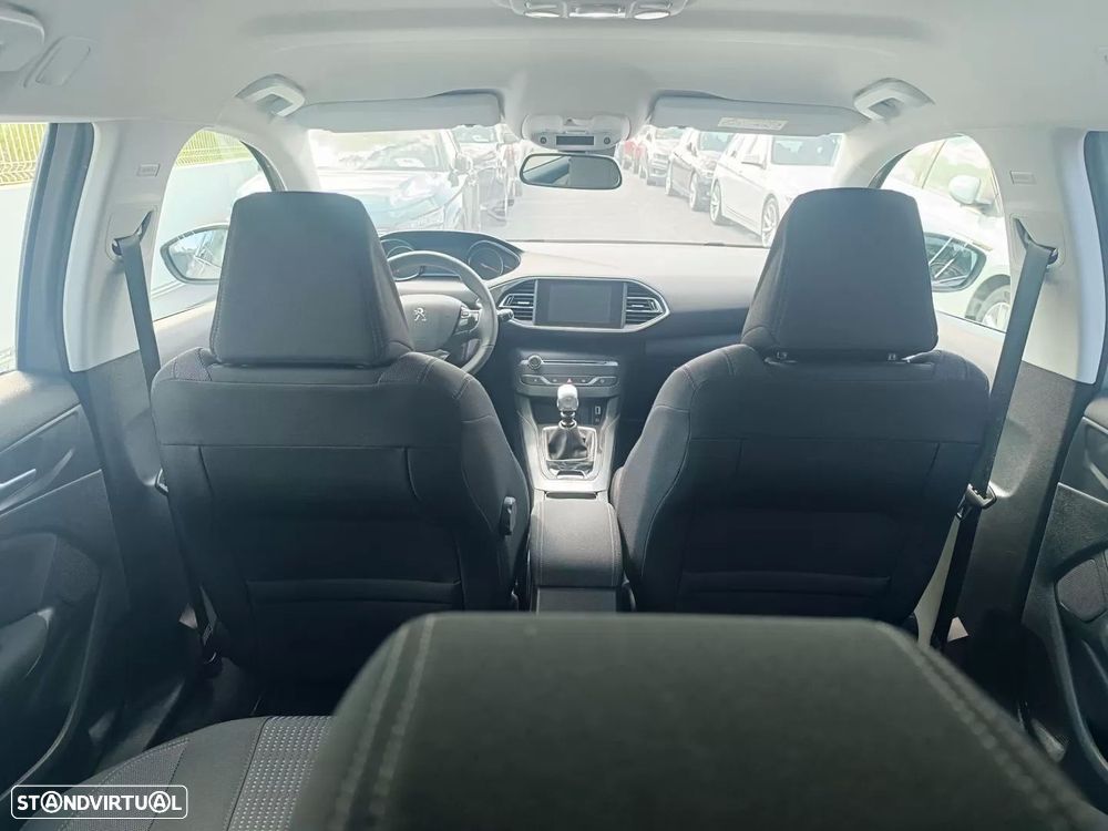 Peugeot 308 SW 1.6 BlueHDi Allure - 30