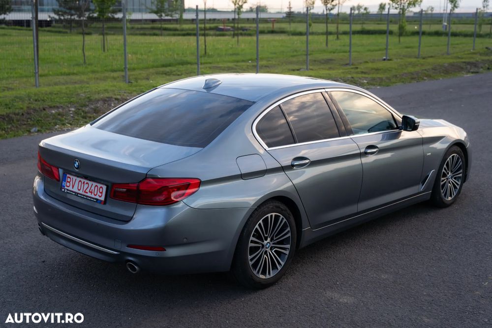BMW Seria 5 520d Efficient Dynamics Edition Aut. Luxury Line - 7