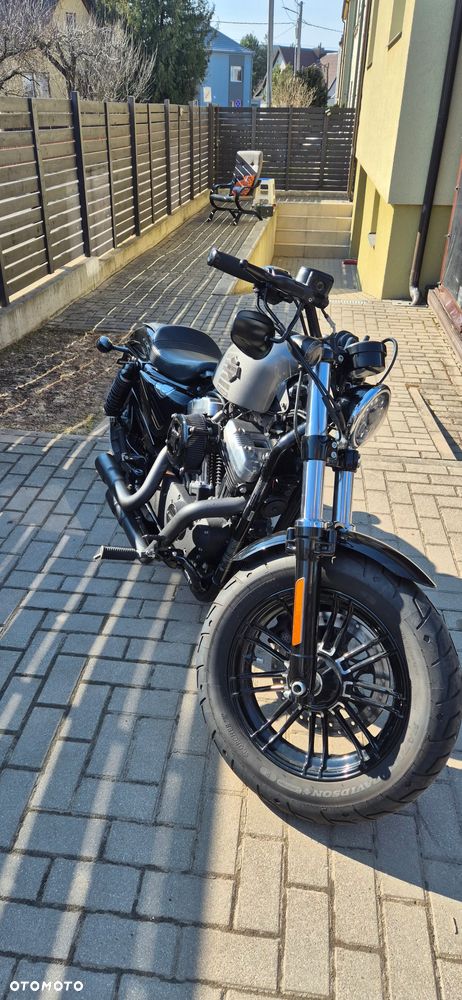 Harley-Davidson Sportster Forty-Eight - 9