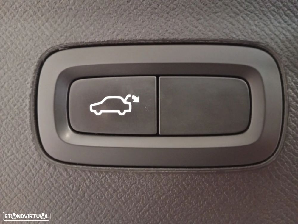 Volvo XC 90 2.0 T8 PHEV Inscription AWD - 58