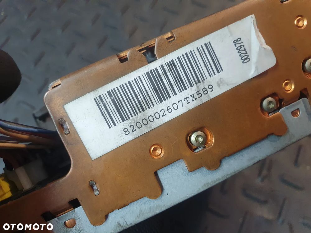 RADIO FABRYCZNE RENAULT LAGUNA II 1.9 DCI 8200247962 - 3