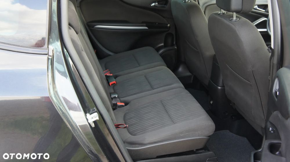 Opel Zafira - 15