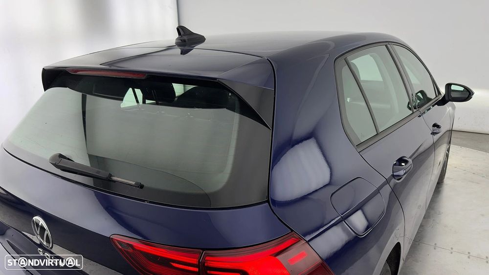 VW Golf 1.0 eTSI Life DSG - 14