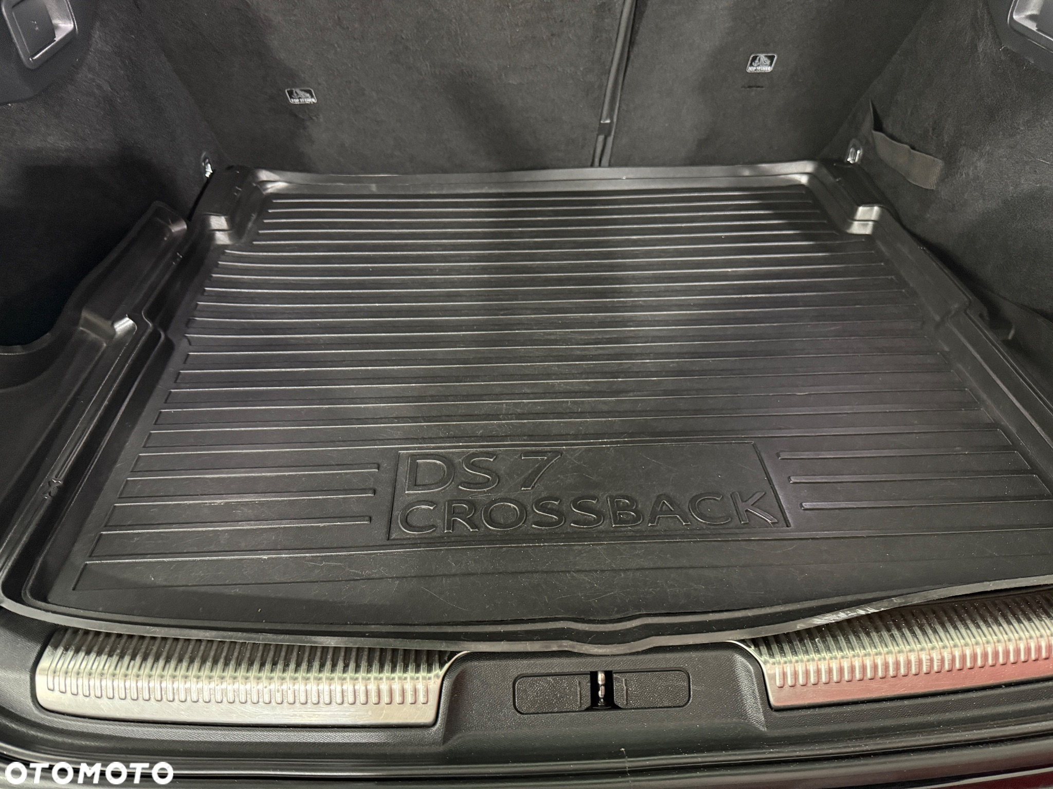 DS Automobiles DS 7 Crossback 2.0 BlueHDi Performance Line + - 17