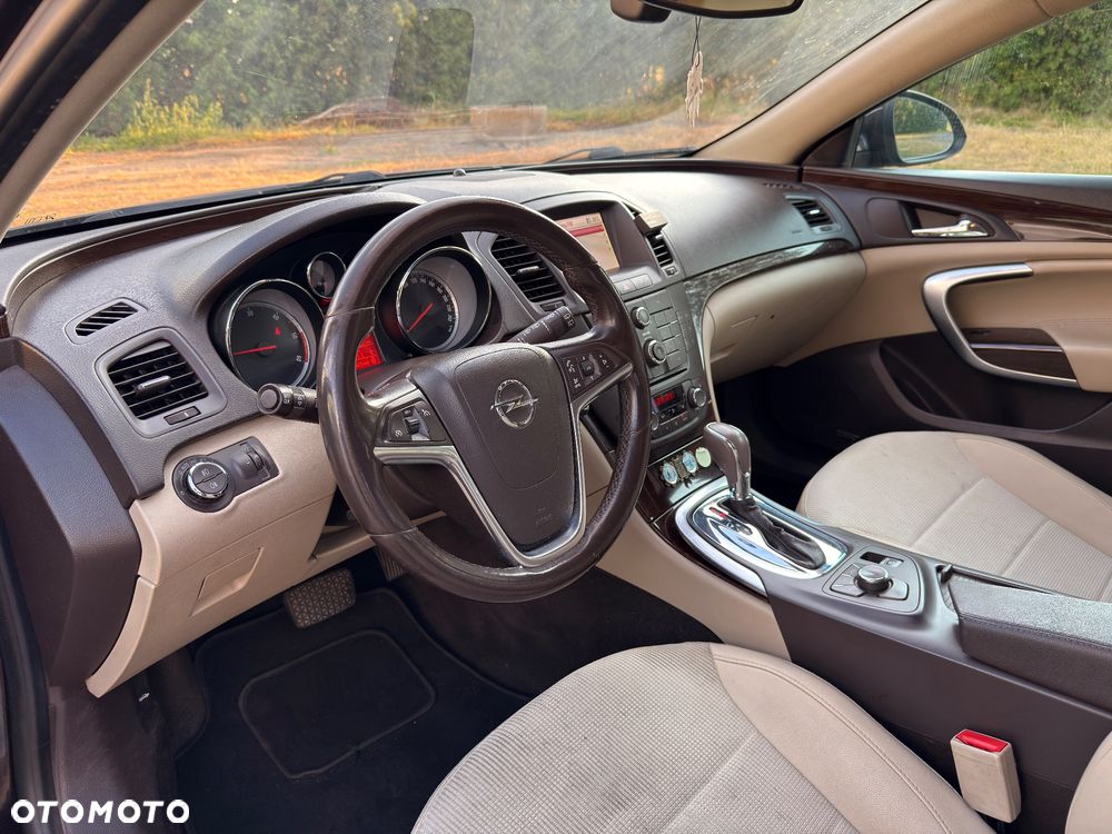 Opel Insignia 2.0 CDTI Cosmo - 9