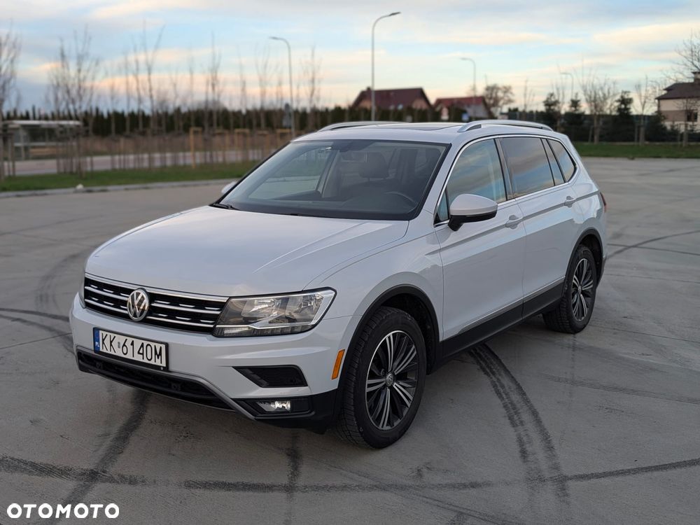 Volkswagen Tiguan - 2