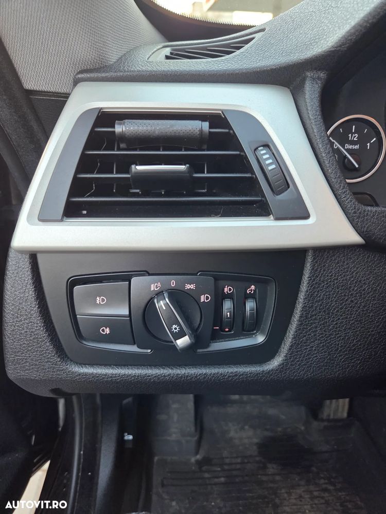 BMW Seria 3 320d Sport-Aut. - 13