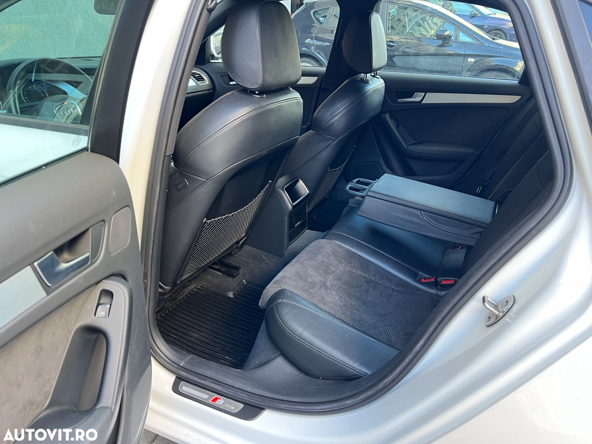 Audi A4 Avant 3.0 TDI DPF quattro S line Sportpaket (plus) - 8