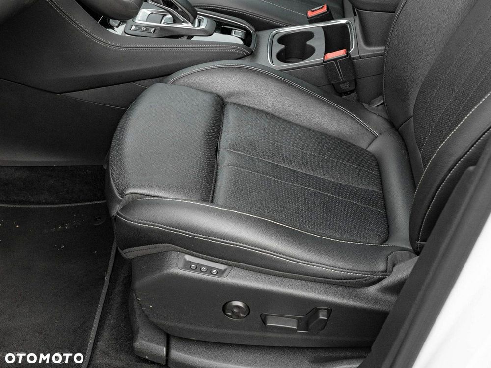 Opel Grandland X - 13