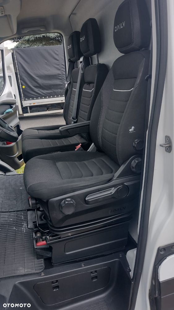 Iveco DAILY furgon 18m3 35S18 manual ASO serwisowany - 21