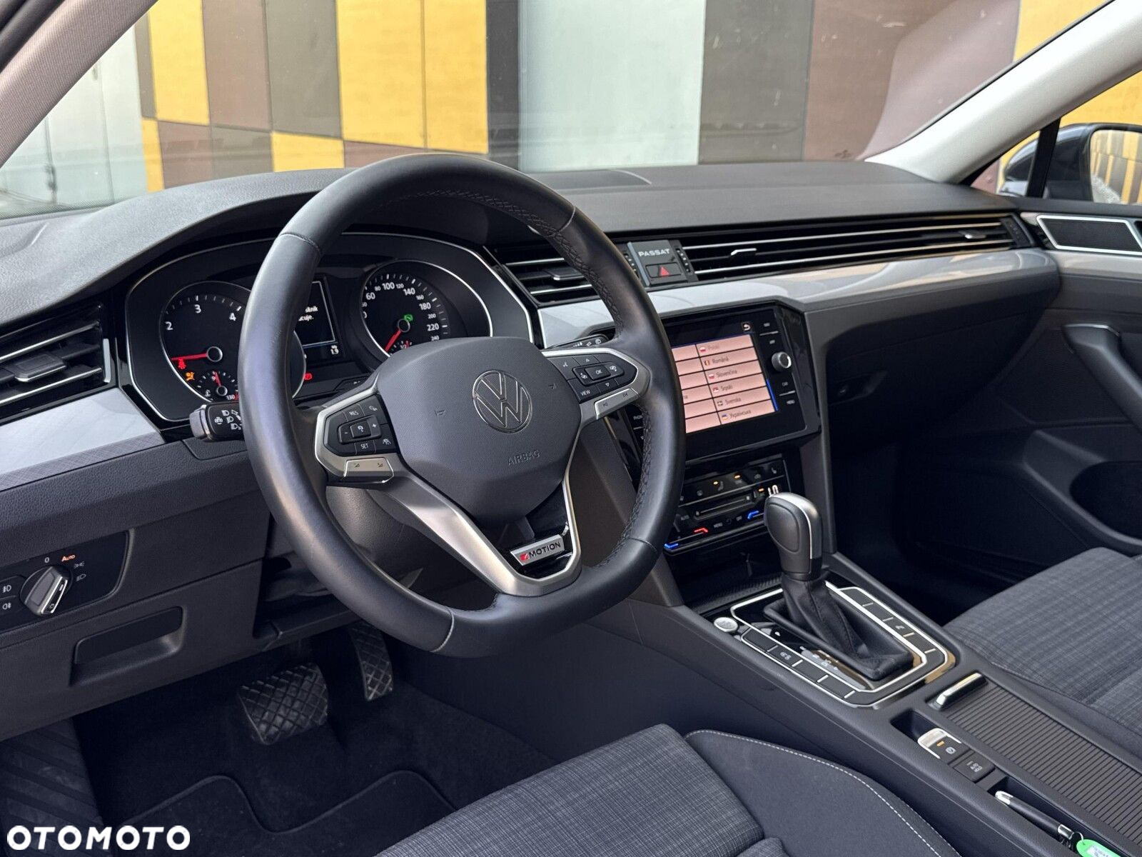 Volkswagen Passat 2.0 TDI Business DSG - 9