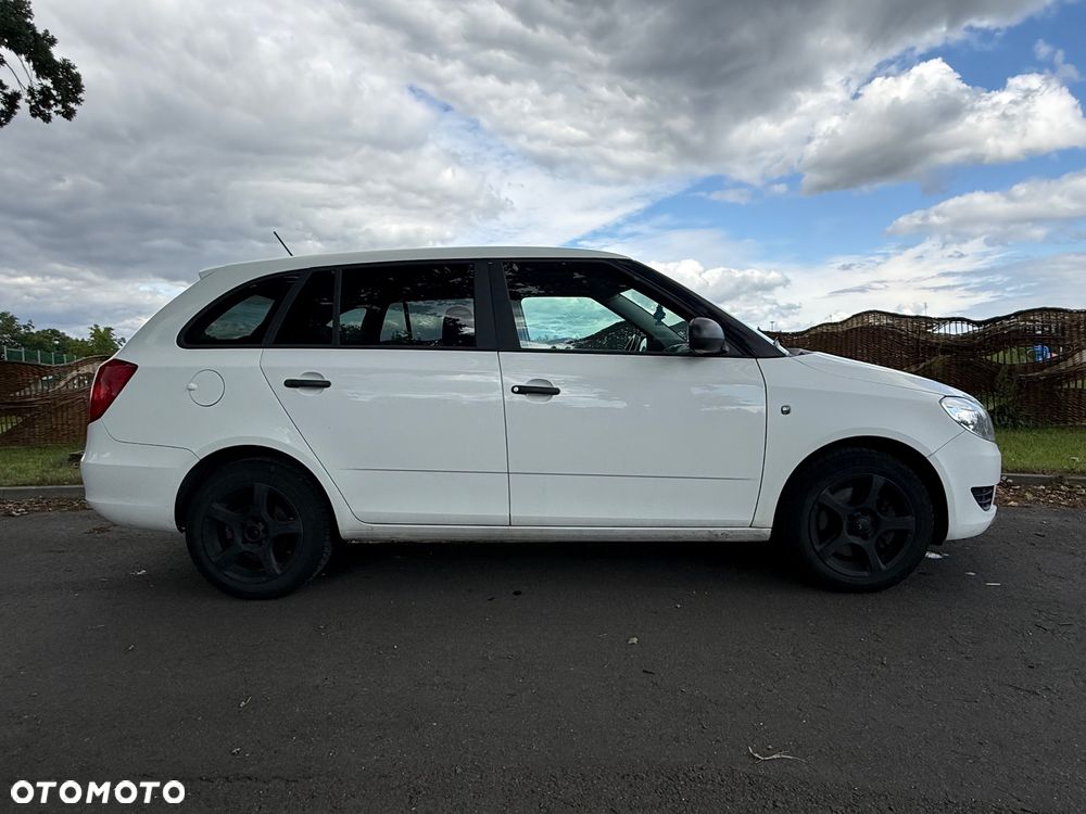 Skoda Fabia 1.6 TDI DPF Classic - 3