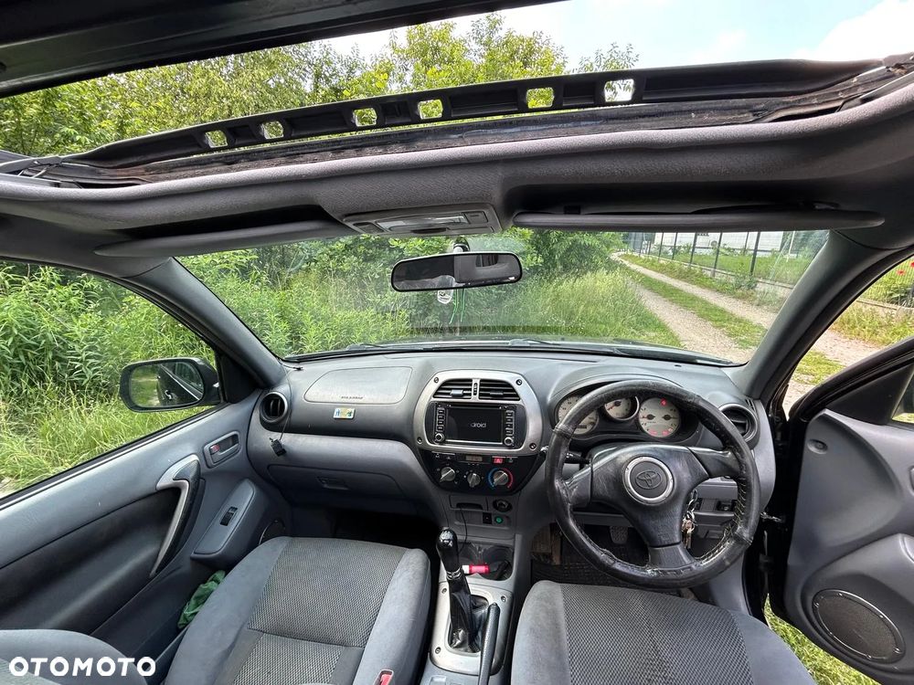 Toyota RAV4 - 7