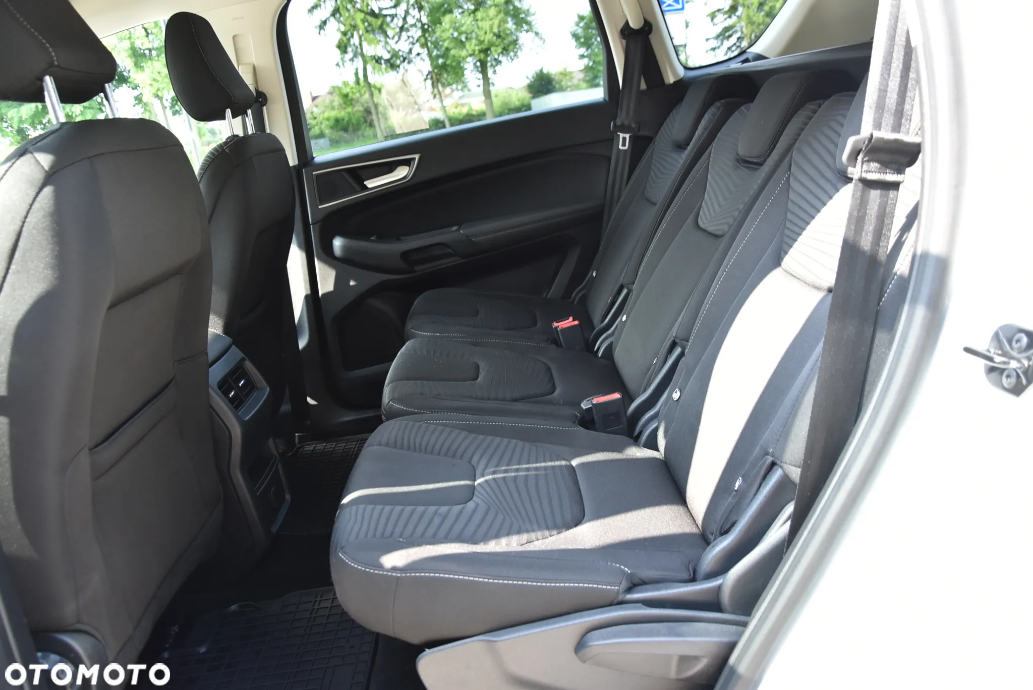 Ford S-Max 2.0 EcoBlue Titanium - 11