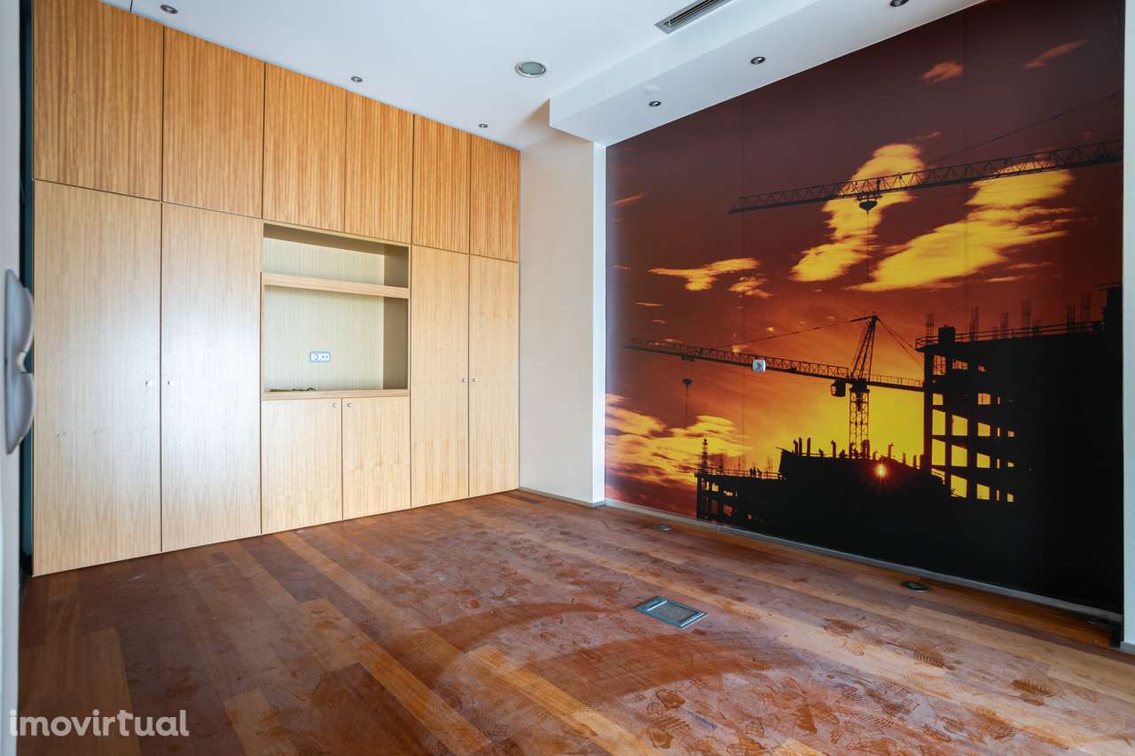 VENDA - LOJA BARCARENA - Grande imagem: 5/23