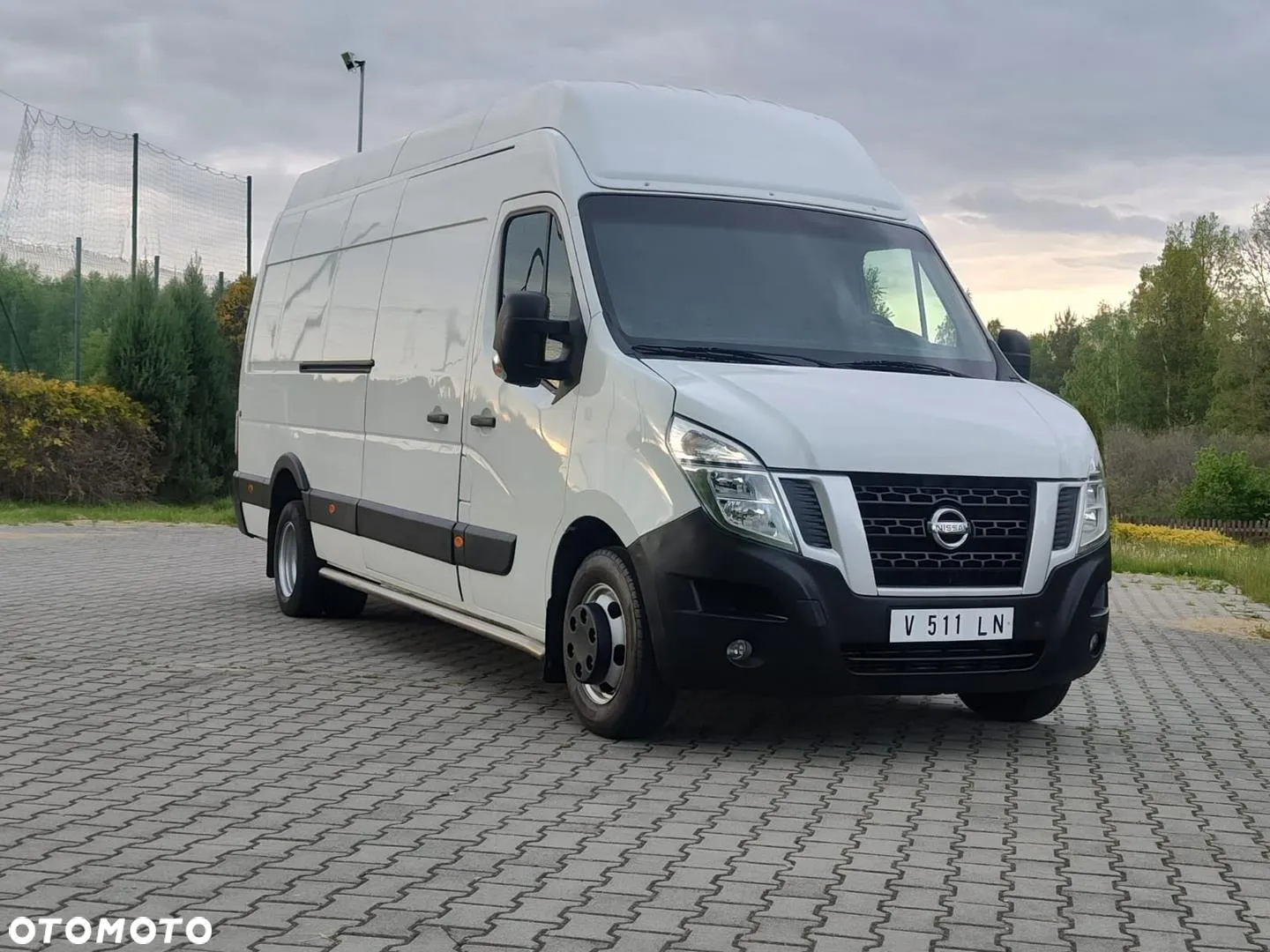 Nissan NV400 - 13