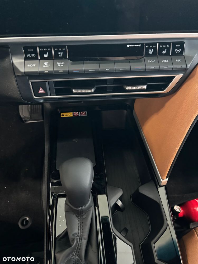Toyota Camry 2.5 Hybrid Prestige CVT - 19
