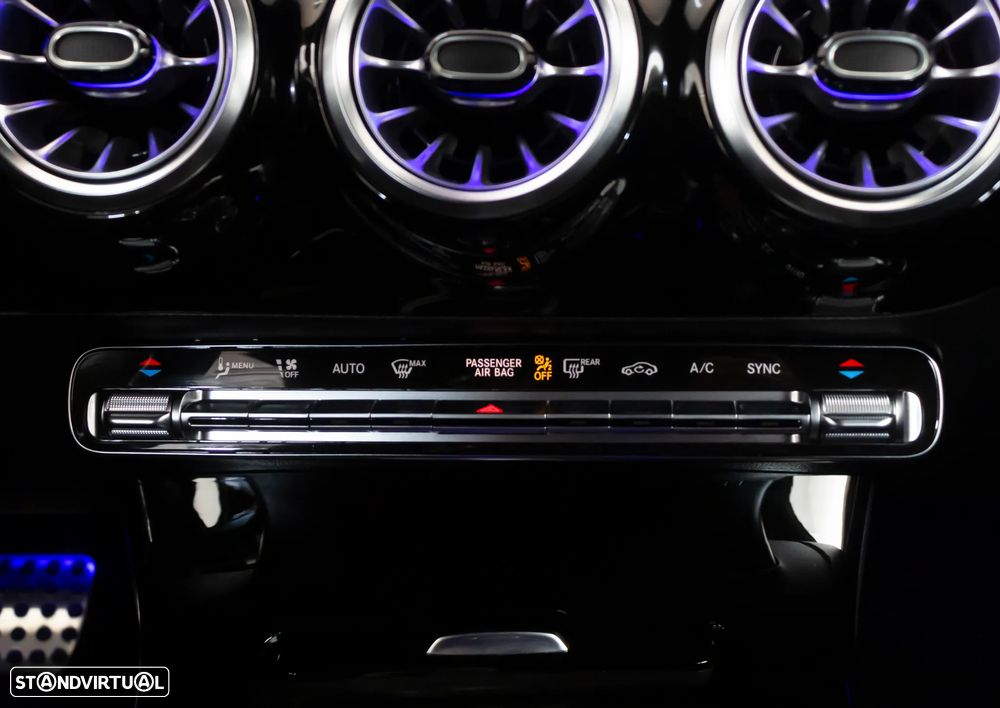 Mercedes-Benz A 200 AMG Line Aut. - 40