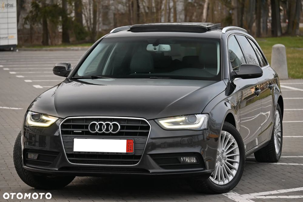 Audi A4 Avant 2.0 TFSI quattro S tronic S line Sportpaket - 2