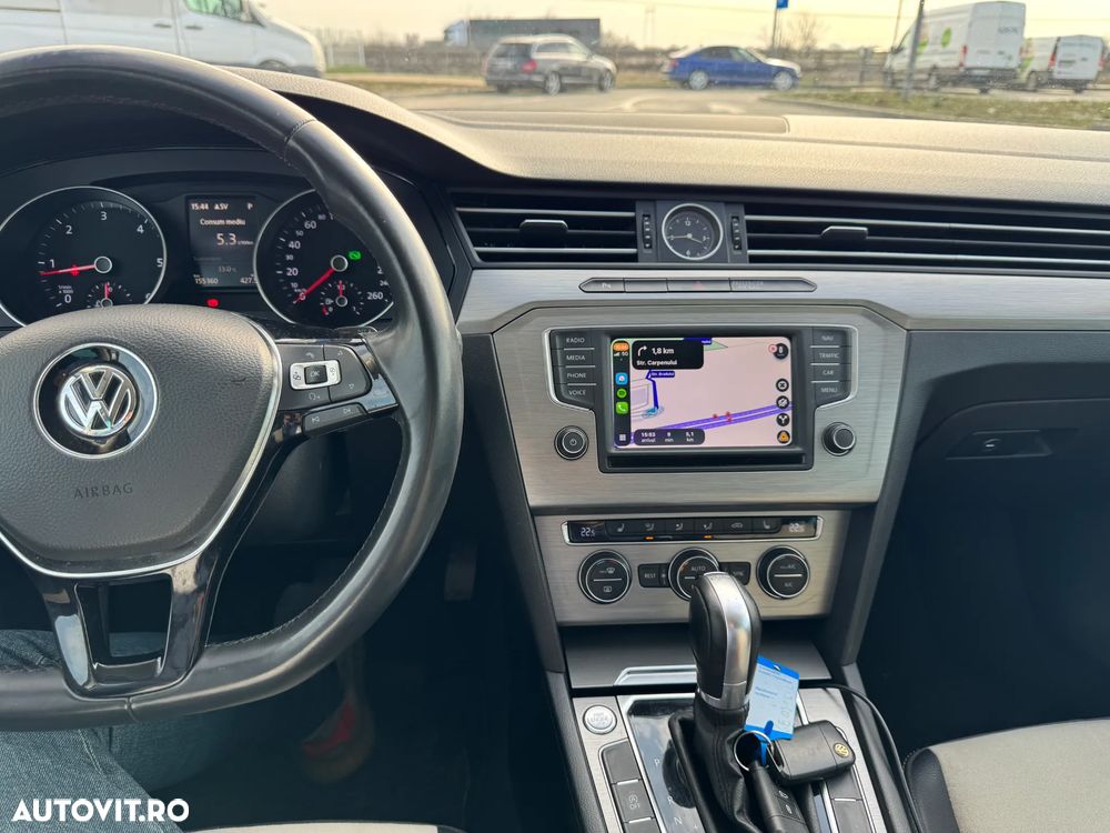 Volkswagen Passat - 26