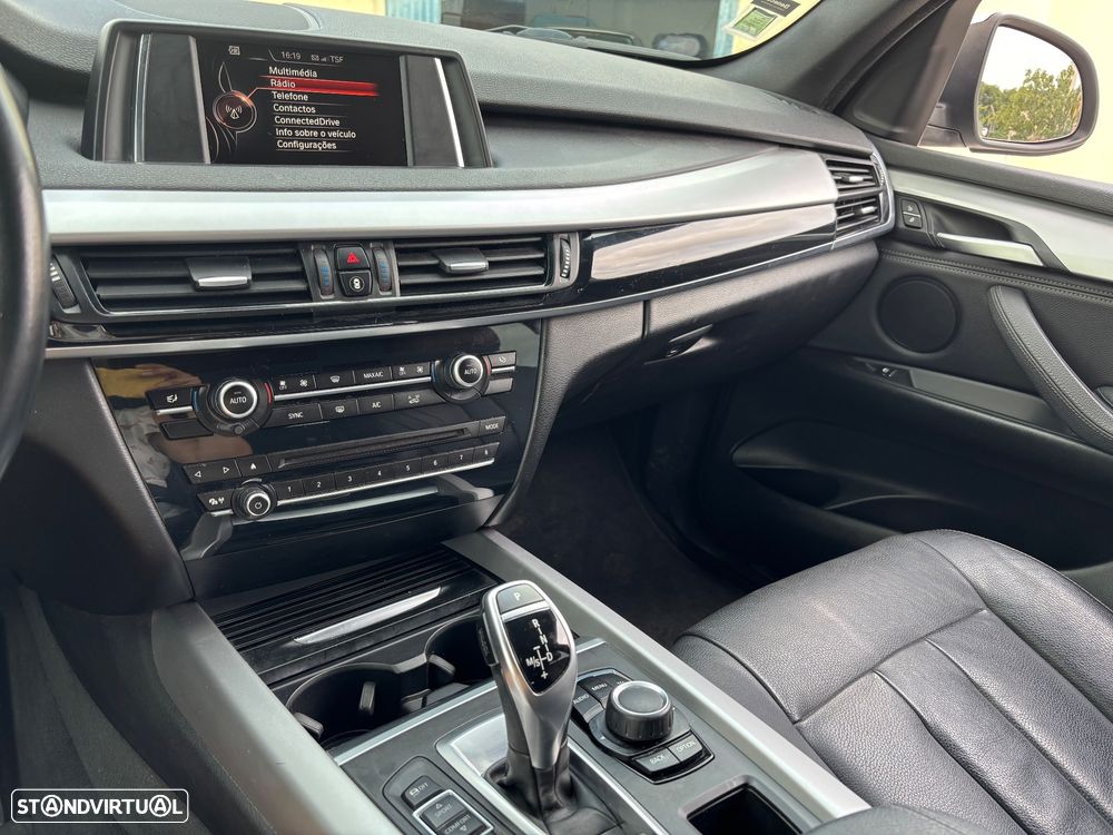 BMW X5 25 d xDrive - 11