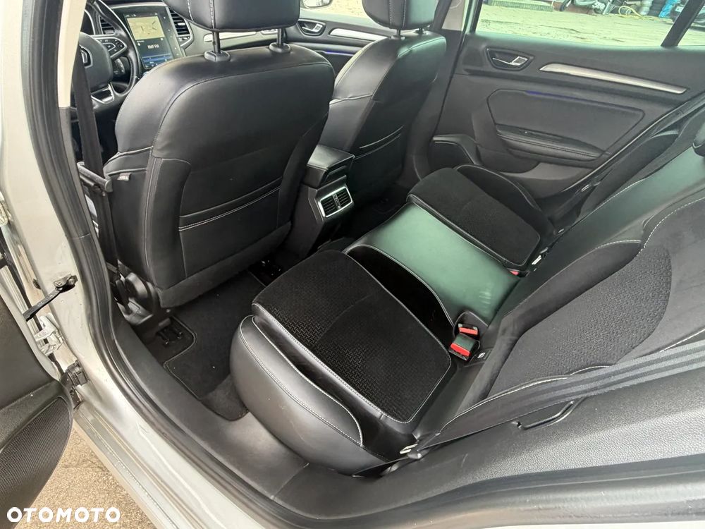 Renault Megane - 11