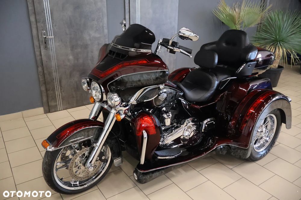 Harley-Davidson Touring Electra Glide - 24