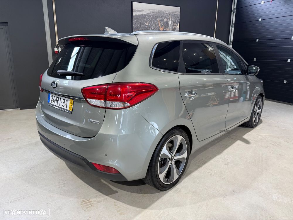 Kia Carens 1.7 CRDi ISG TX 7DCT - 9