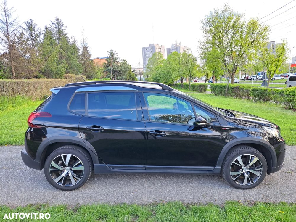 Peugeot 2008 1.2 PureTech Turbo S&S GT-Line - 5