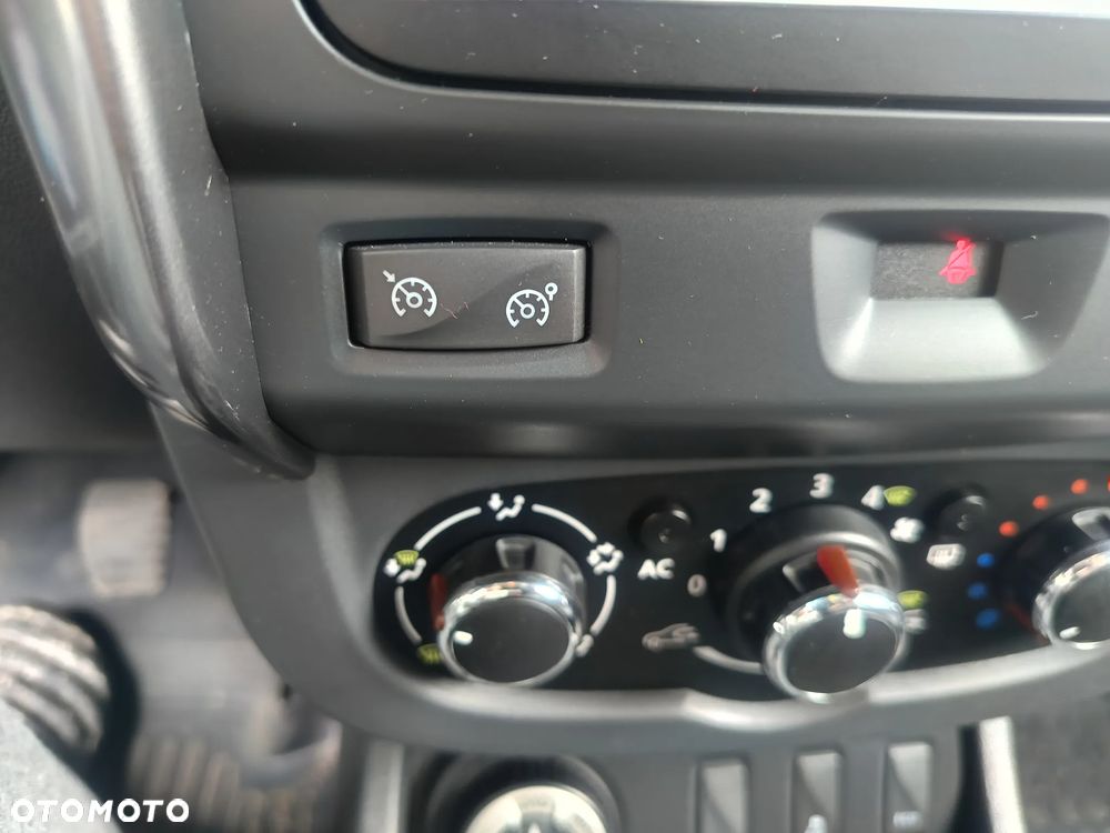 Dacia Duster dCi 110 FAP 4x4 Celebration - 19