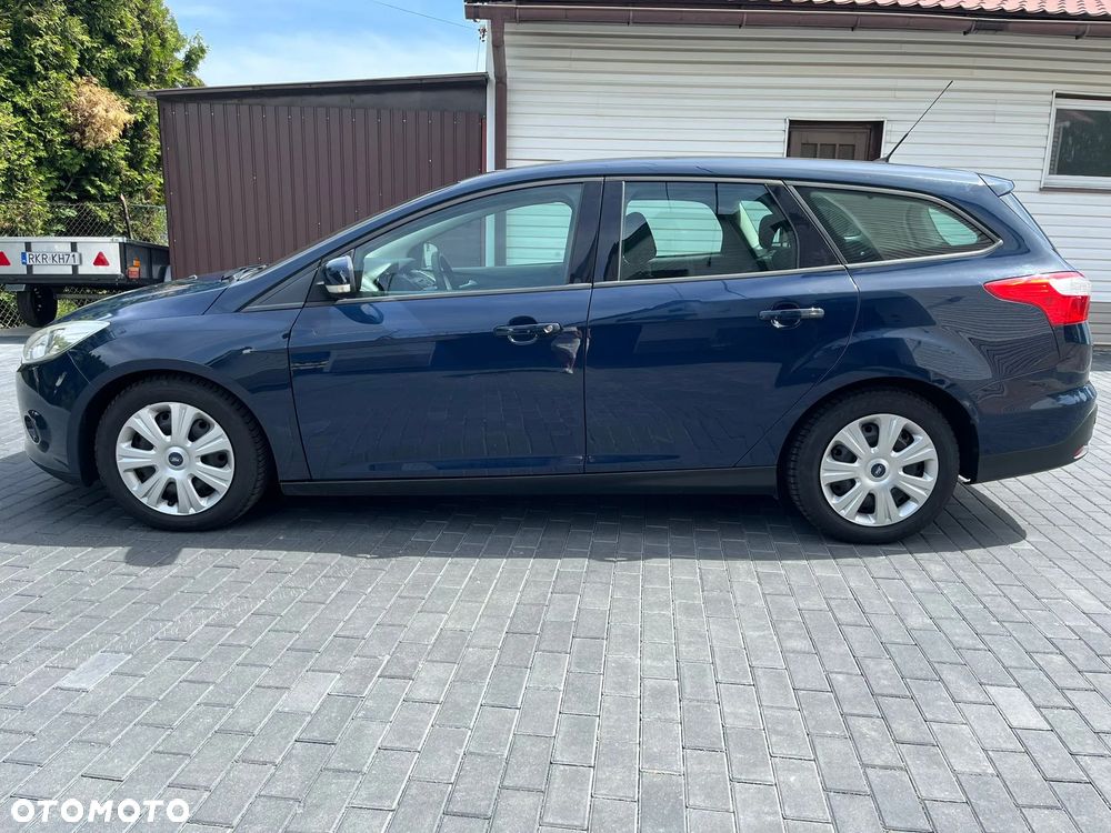 Ford Focus 1.6 TDCi DPF Trend - 4