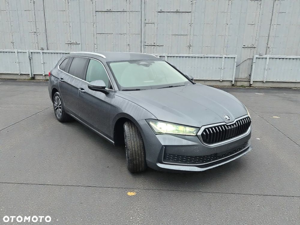 Skoda Superb 2.0 TDI SCR Edition 130 DSG - 5