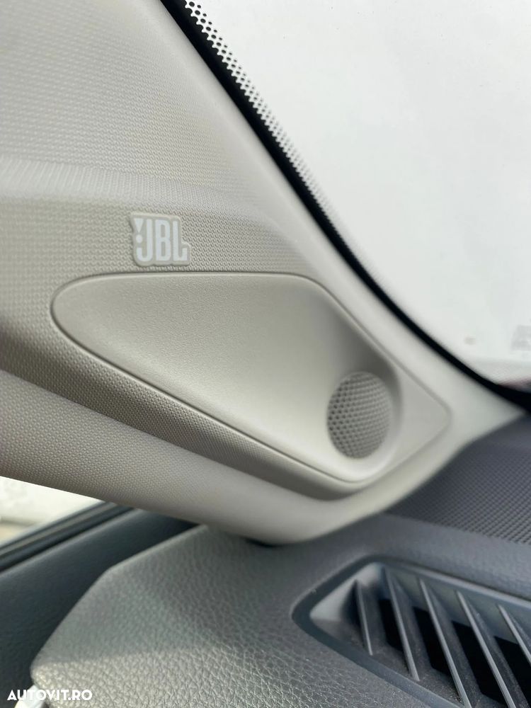 Toyota RAV4 2.5 4x4 Hybrid Lounge - 11