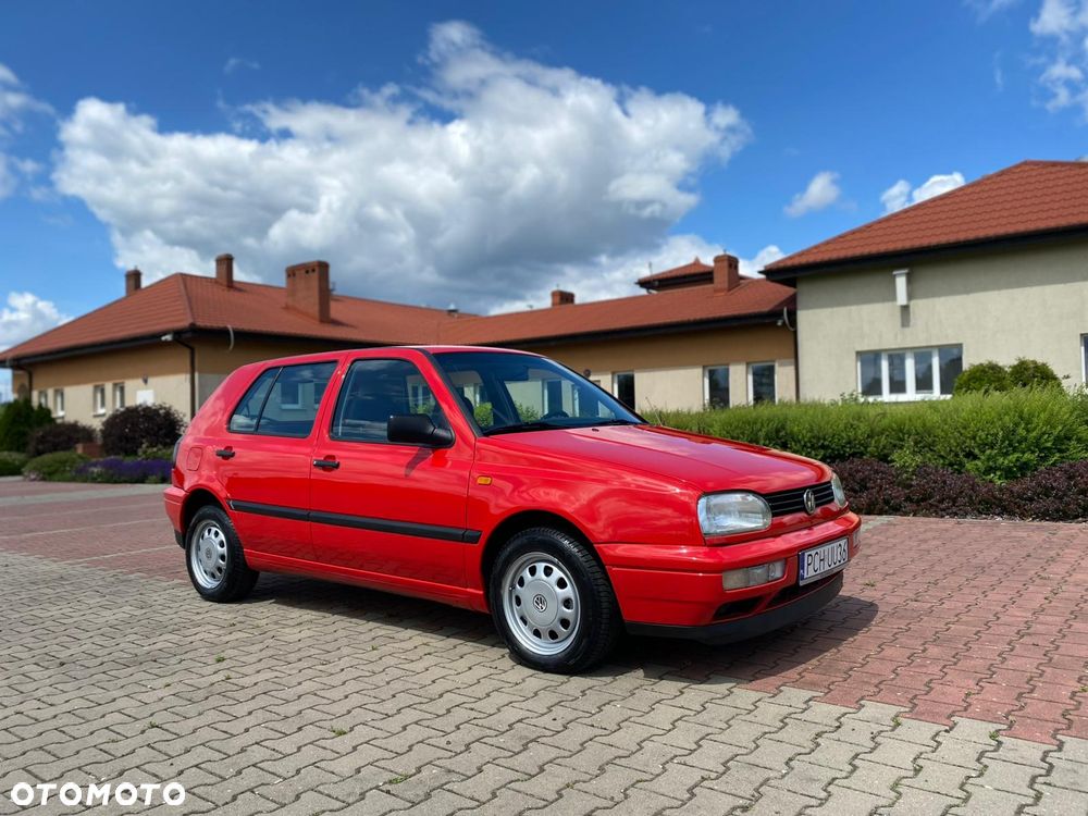 Volkswagen Golf - 13