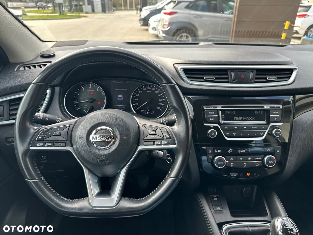 Nissan Qashqai 1.2 DIG-T Acenta EU6 - 14