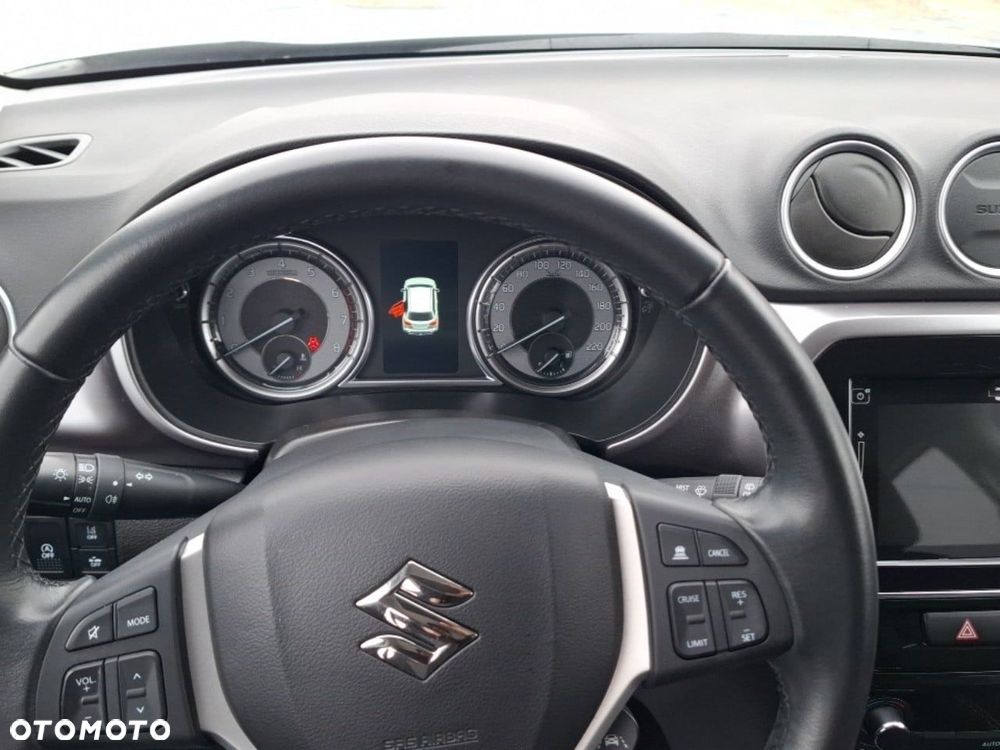 Suzuki Vitara - 10