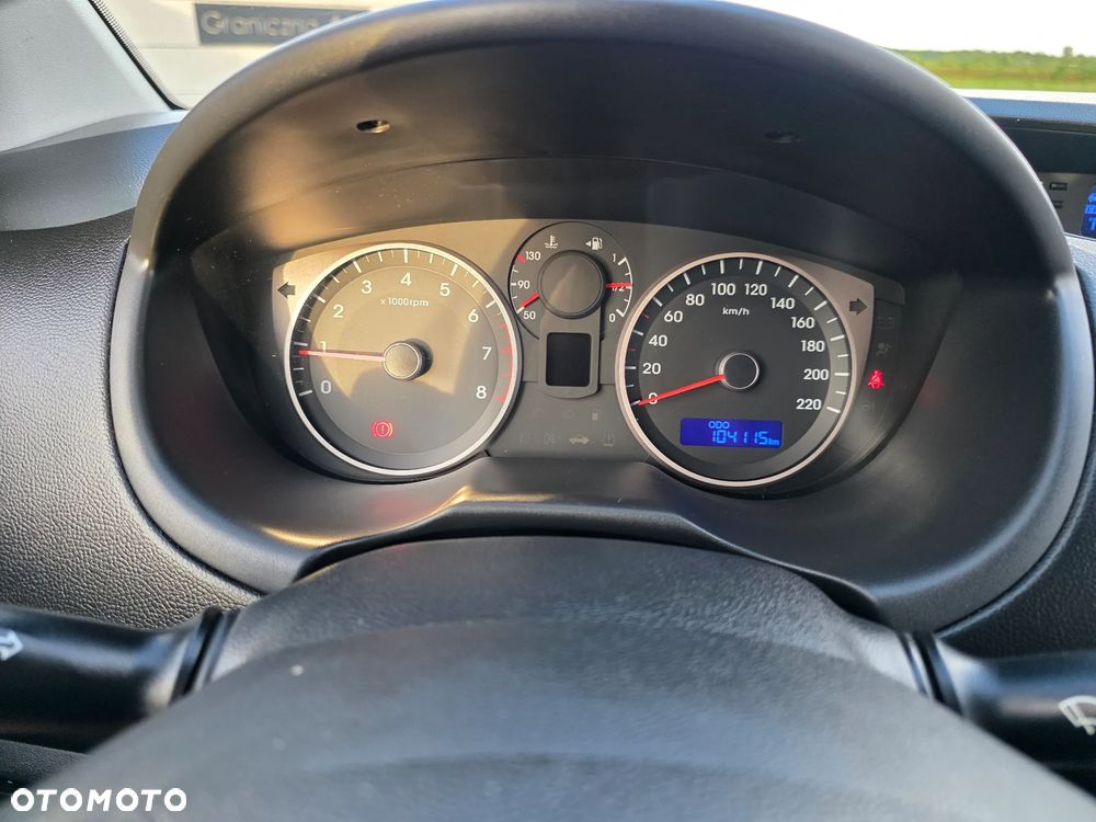 Hyundai i20 - 10