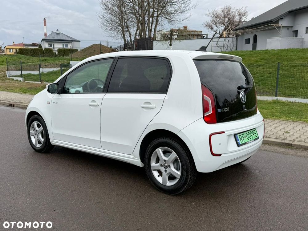 Volkswagen up! e-up - 12