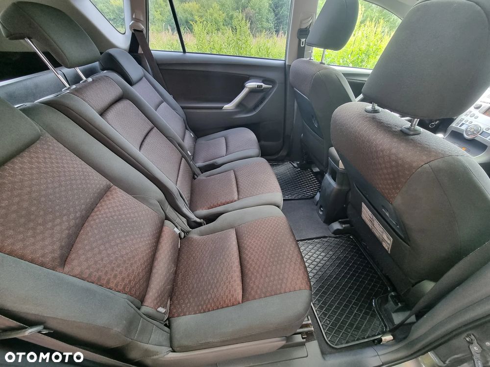 Toyota Verso 1.8 Edition - 22