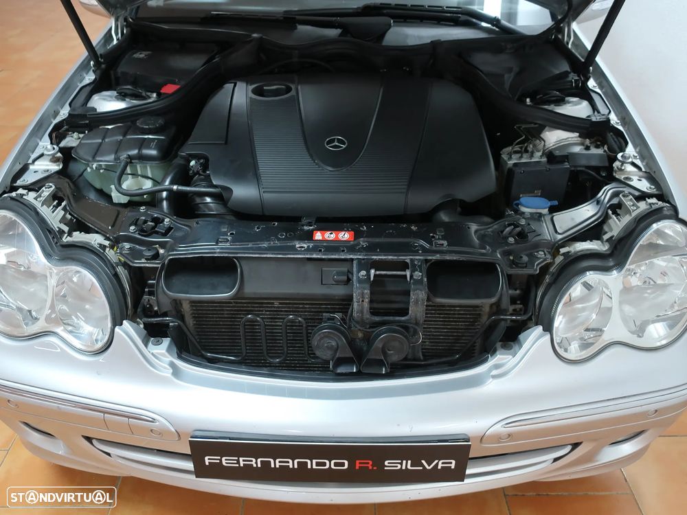 Mercedes-Benz C 220 CDi Avantgarde Aut. - 5