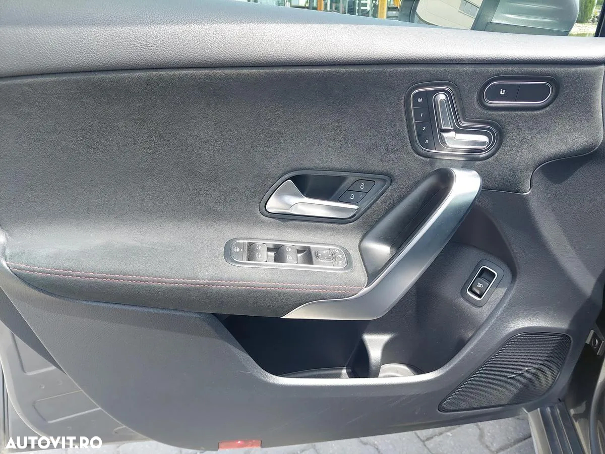 Mercedes-Benz A 180 d 8G-DCT - 9