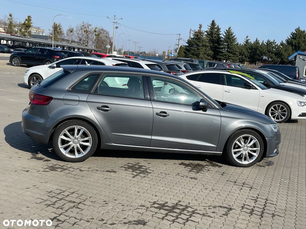 Audi A3 Sportback 2.0 TDI (clean diesel) Ambition - 13
