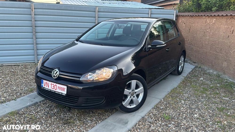 Volkswagen Golf 1.6 TDI DPF BlueMotion Technology Comfortline - 1