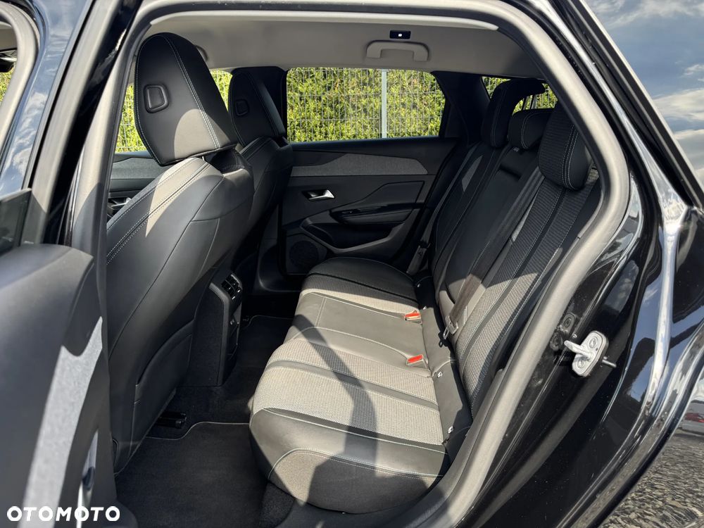 Peugeot 308 1.2 PureTech Allure Pack S&S EAT8 - 25