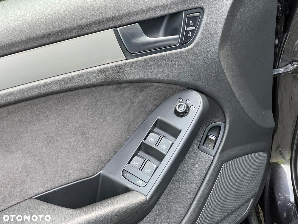 Audi A4 Limousine 2.0 TFSI Quattro - 14