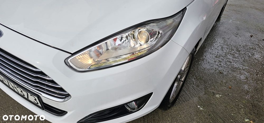 Ford Fiesta 1.0 EcoBoost Titanium - 6