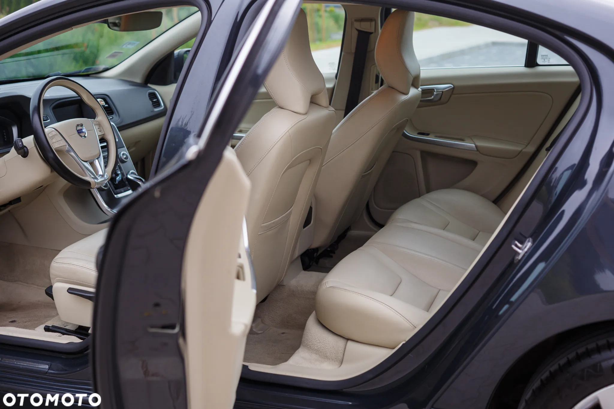 Volvo S60 D2 Drive-E Momentum - 8