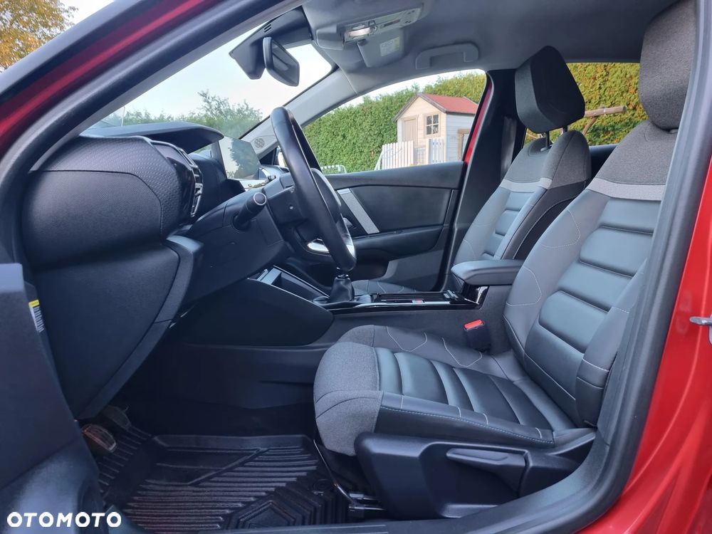 Citroën C4 PureTech 130 Stop&Start SHINE - 20
